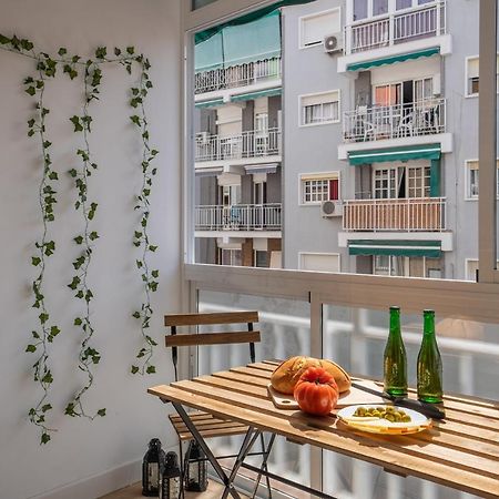 Hh Victoria Luxury Apartment Malaga Exterior photo